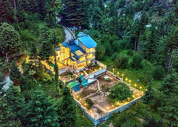 Baan By Snow City Farm