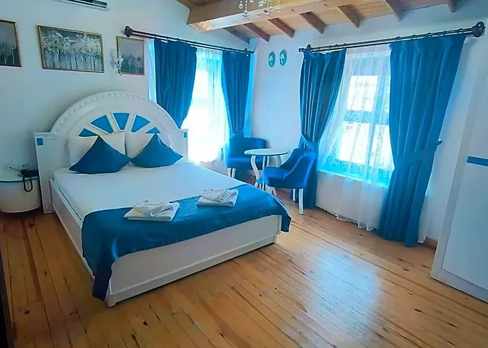 Buyukada Mavi Palas Hotel