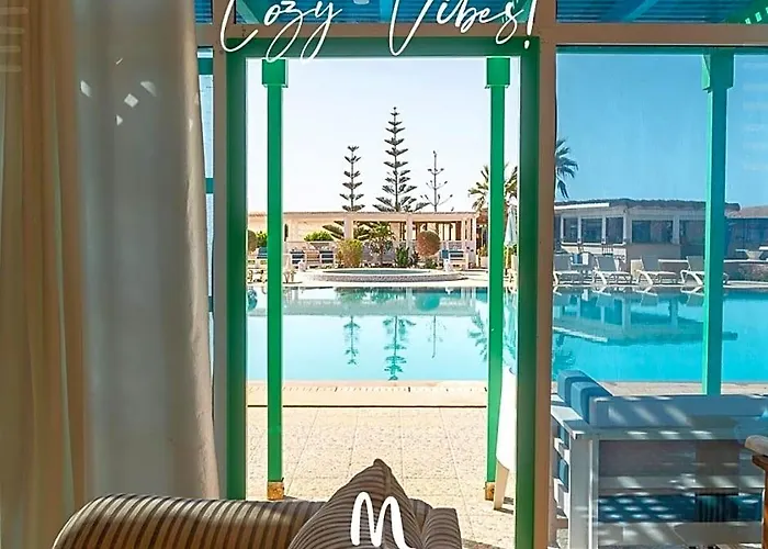 Mimid Dunes Beach