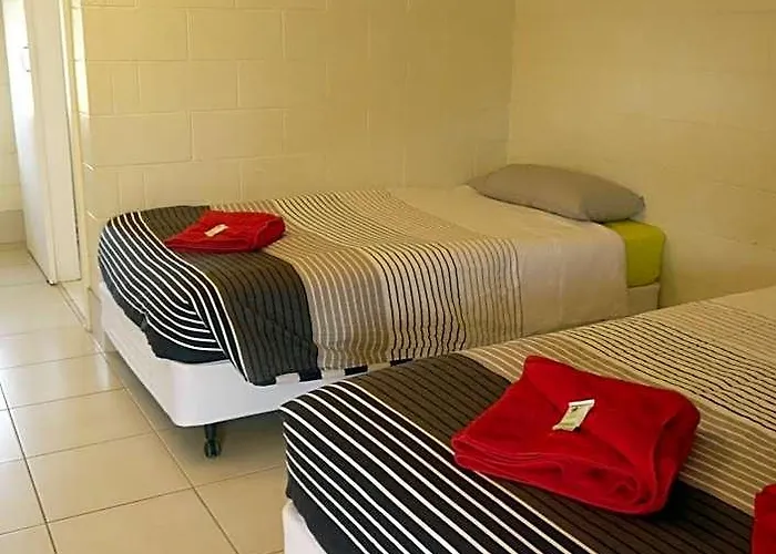 Chillagoe Cockatoo Hotel Motel