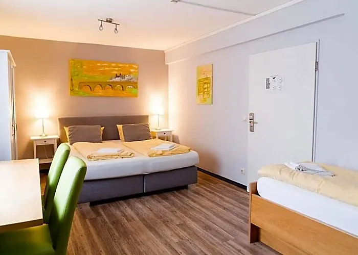 Schroeders Stadtwaldhotel