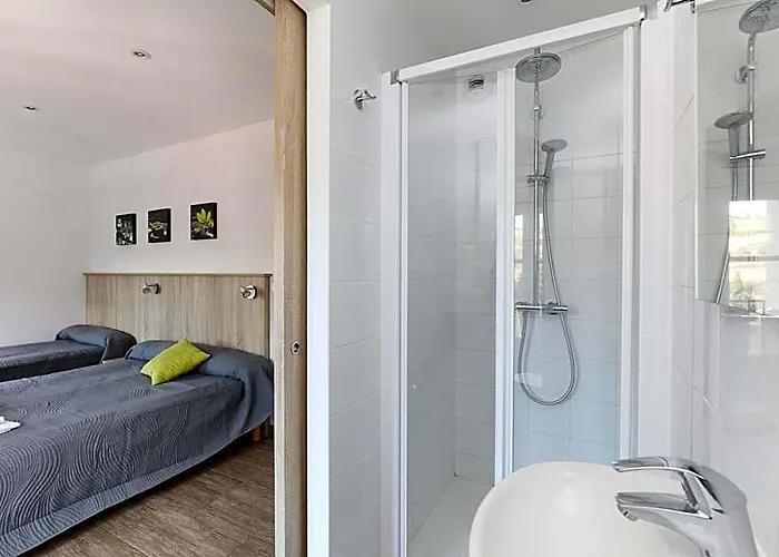 Hotel Arago