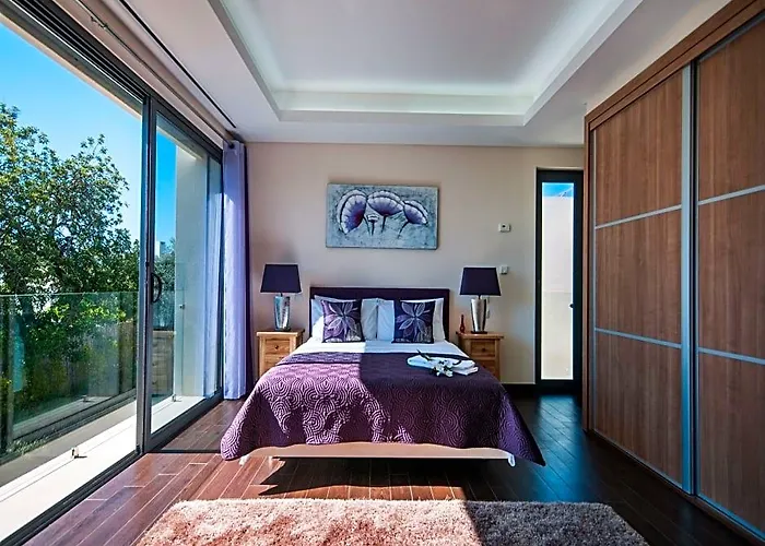 Luxurious Villa In Tavira With Private Pool