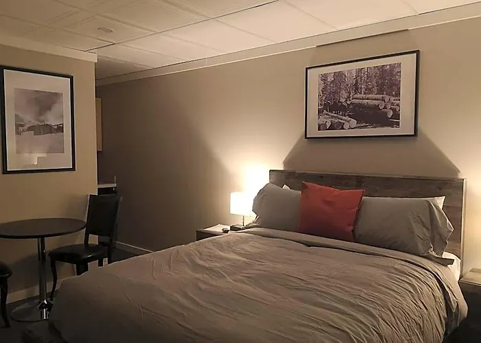 The Cache Hotel And Lodgings