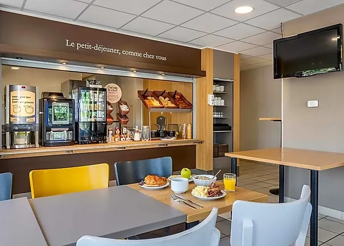 B&B Hotel Marseille Aeroport Saint-Victoret