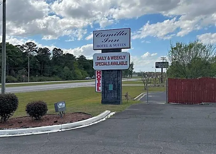 Camilla Inn&Suites