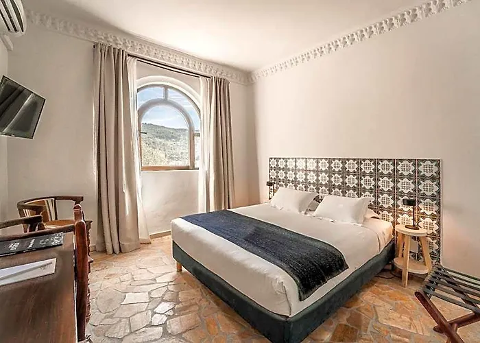 Hotel Castillo De Monda