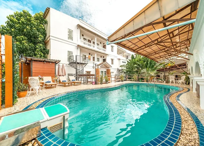 Mali Namphu Hotel