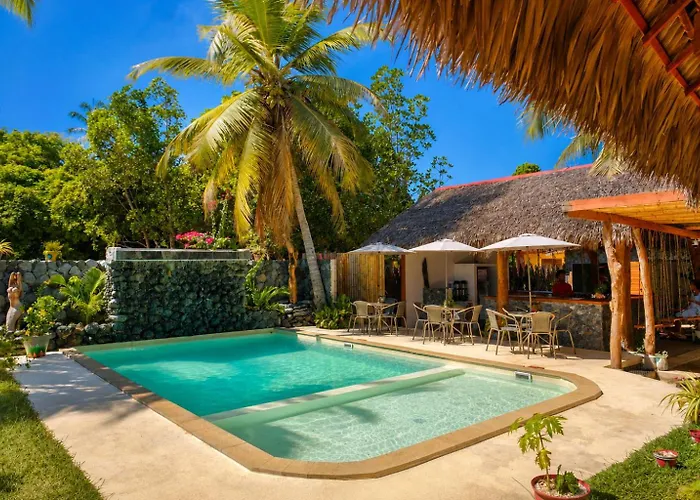 Floraly Komba Hotel - Nosy Komba