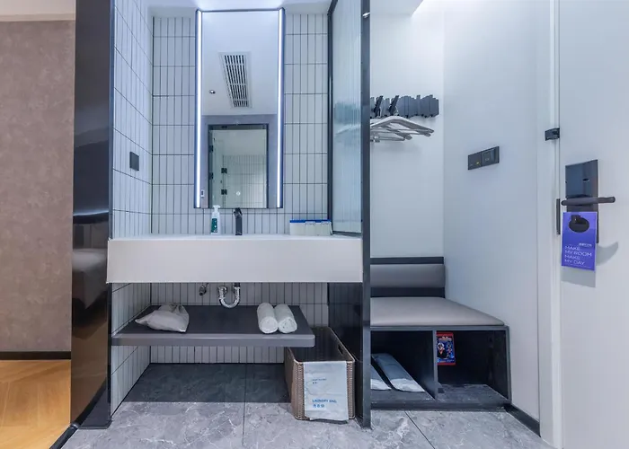 Atour Light Hotel Fuzhou Sanfang Qixiang