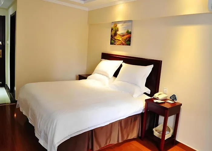 Greentree Inn Yangzhou Slender West Lake Wencheng Attic Express Hotel