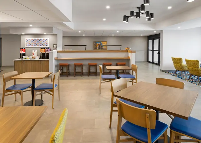 Hampton Inn Staunton