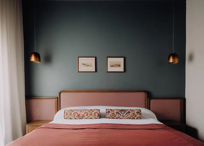 Longchamps L Zamalek L Boutique Hotel With Breakfast