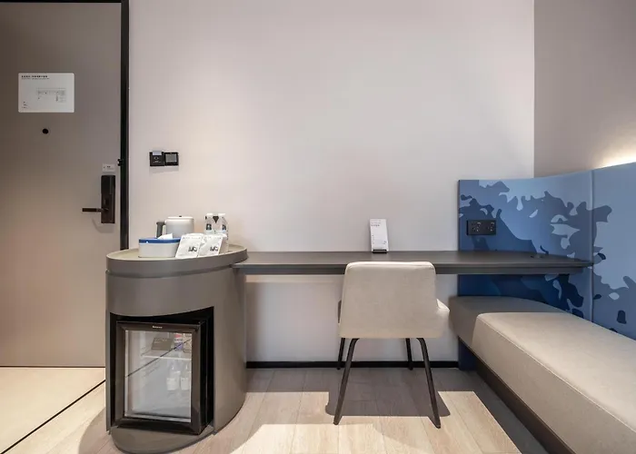 Atour Light Hotel Nanjing Deji Plaza Zhujiang Road