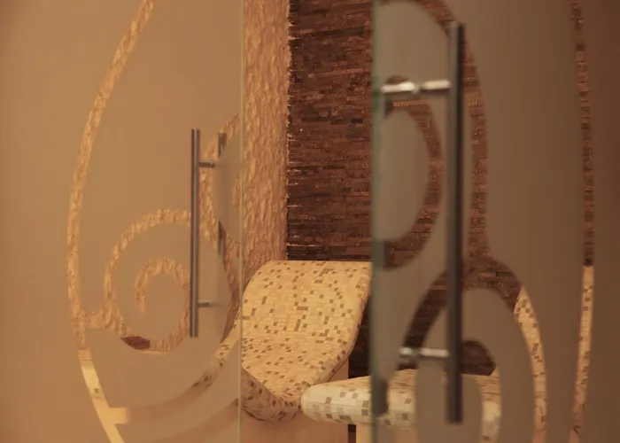 Cozmoss Boutique Hotel