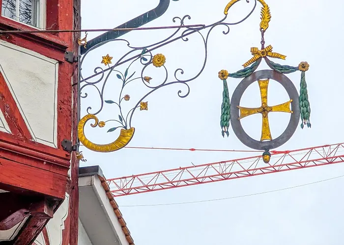 Nuu'S Taverne Zum Kreuz