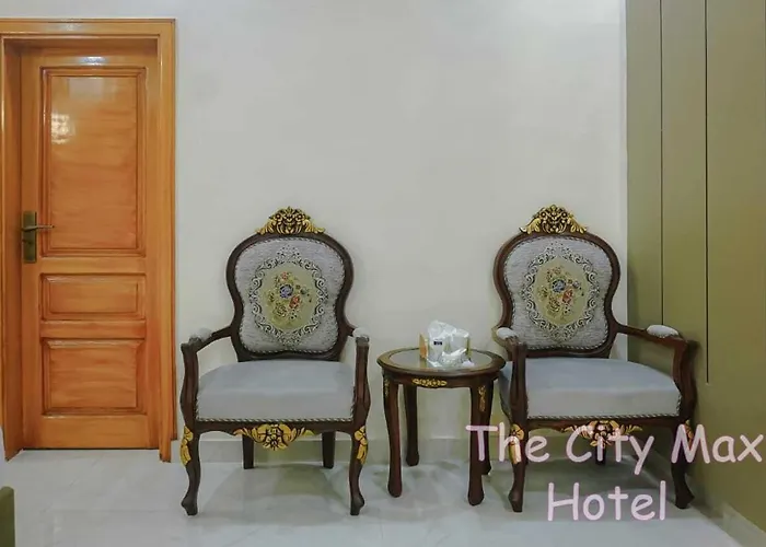 The City Max Hotel