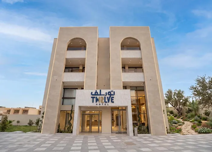 Twelve Hotel