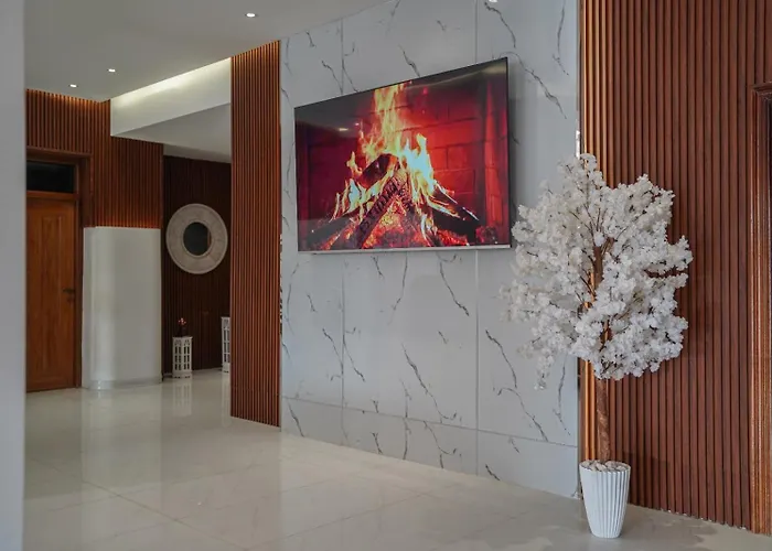 Burj Al Salam Hotel