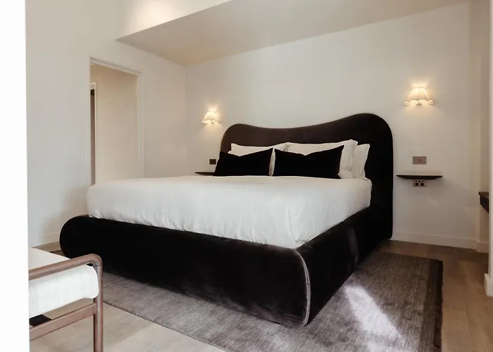 Sola Studios