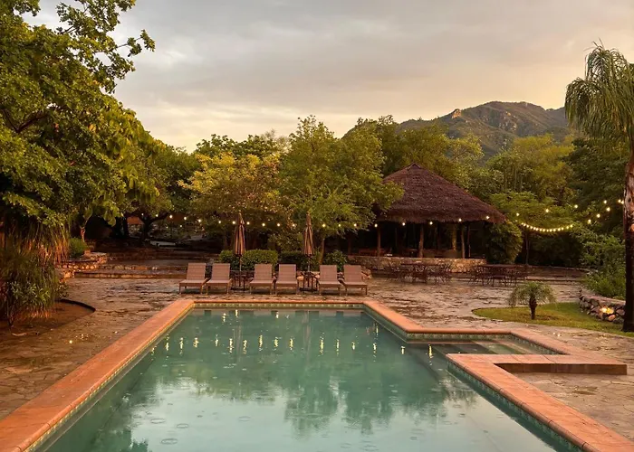 El Pedregal - Hotel en la Naturaleza