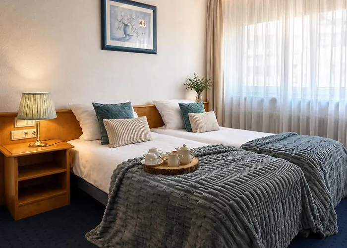 Hotel Kreuzplatz Giessen Zentrum
