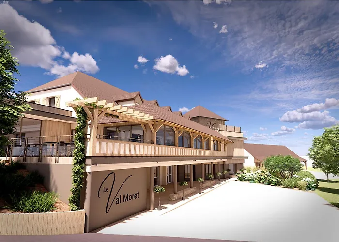 LE VAL MORET Hôtel Restaurant et Spa