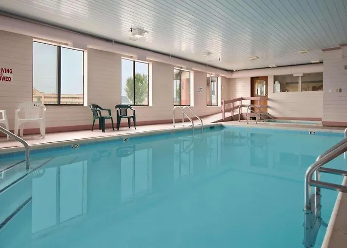 Super 8 By Wyndham Crawfordsville