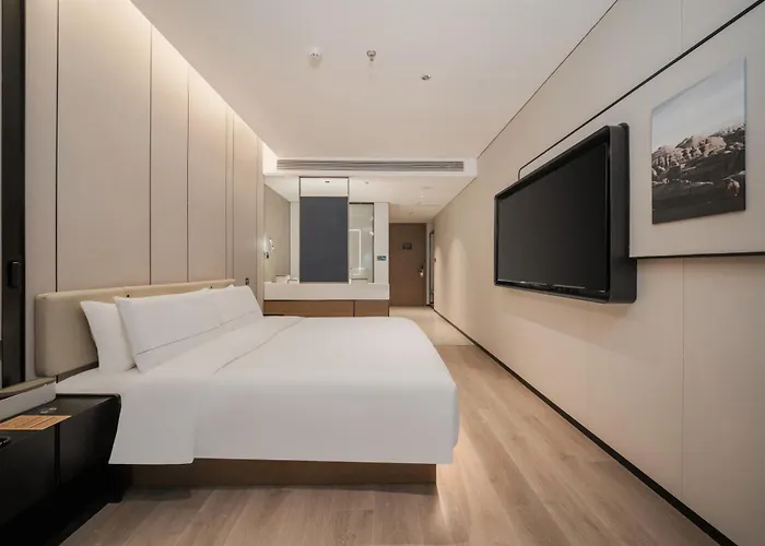 Atour Hotel -Fujian Avenue, Hongtang Metro Station, Fuzhou