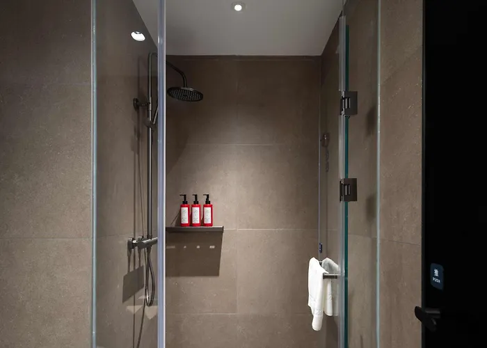 Kashgar Ancient City East Gate Atour Light Hotel