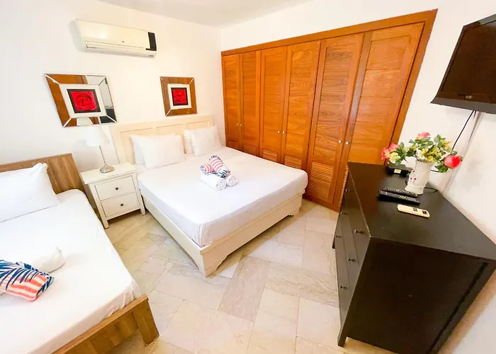 Caribbean Homes Villas Apartments Hotel Playa Los Corales - Wifi, Bbq-Grill, Beach Club