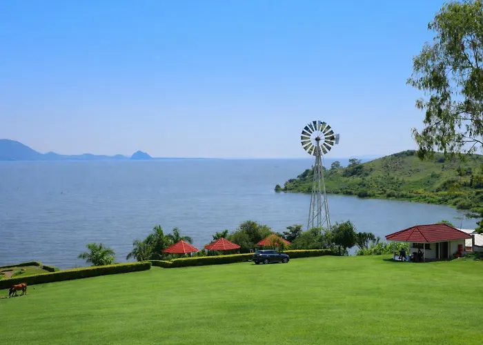 The Golden Rays Resort