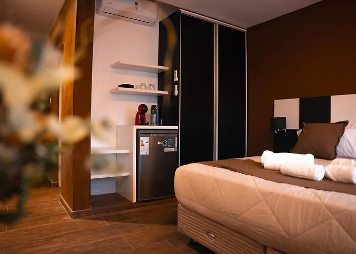 Takua Hotel Serrano
