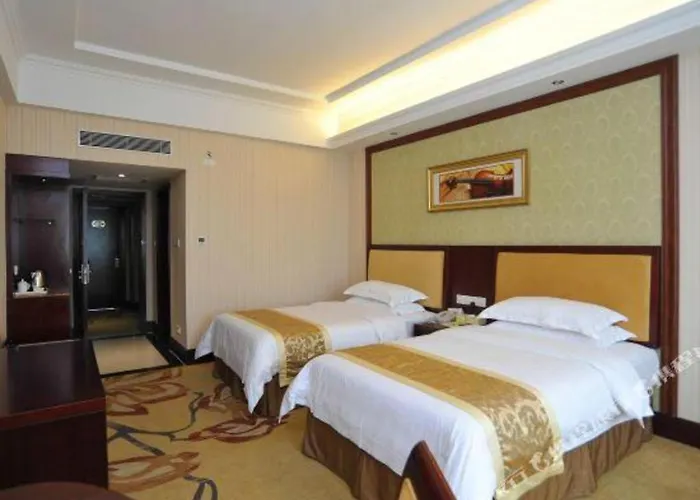 Vienna Hotel Dongguan Changping Avenue