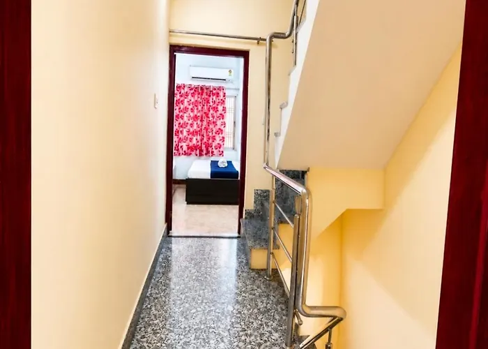 Trip Kashi Guest House