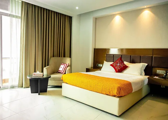 Crown Comfortia Hotel Jashore