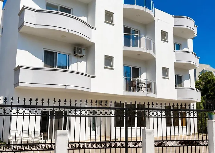 Duraku Apartments