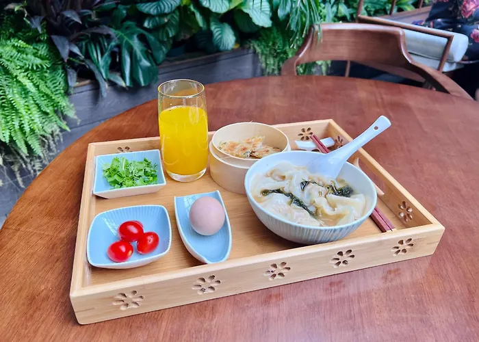 Luoyang Yunhuali Intangible Cultural Heritage Art Homestay