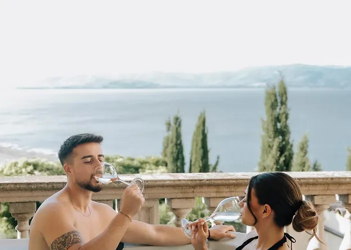 Garden Palace Hotel