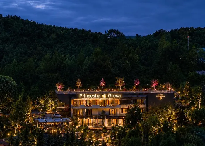 Princesha Gresa Hill Hotel