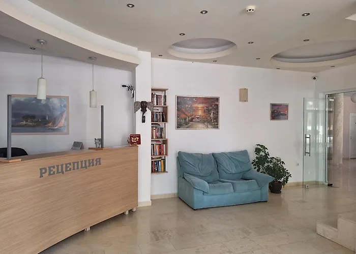 Семеен Хотел Анестес