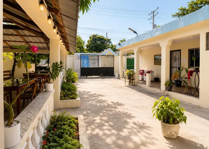 Bon Appetit Hotel & Restaurant Barahona