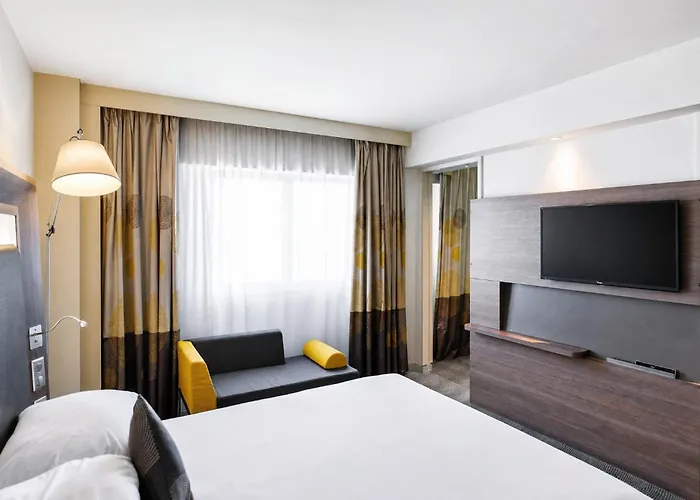 Rénéa Hotel