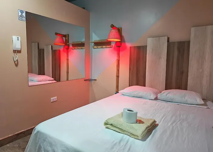 Hotel Las Lomas de Pisco