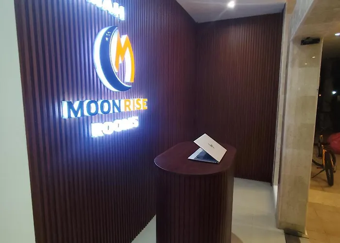 Moonrise Rooms