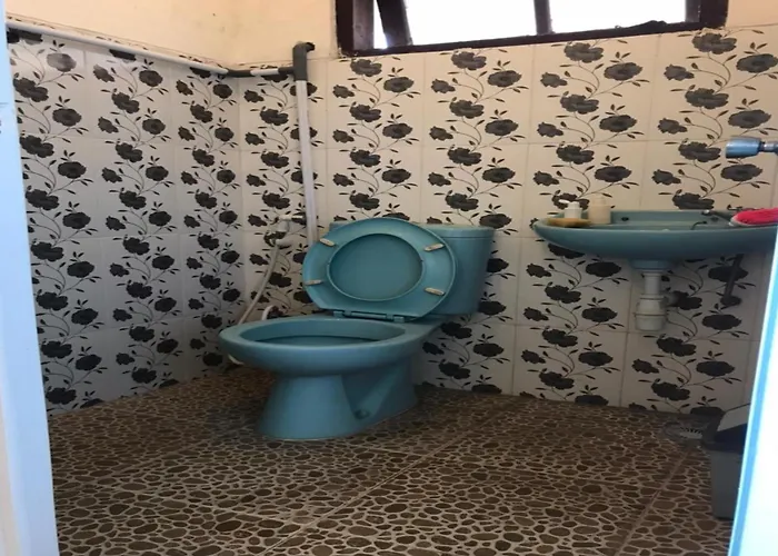 Oyo 95309 Ijen Homestay