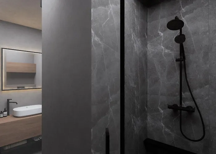 Pharia Hotel & Residences