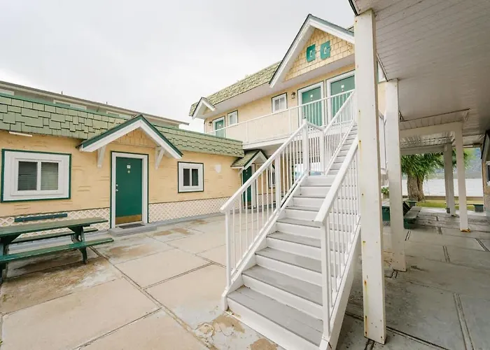 1 Bedroom Suite 9 At Green Gables Resort