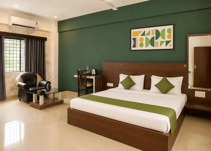 Hotel Vijaya Suites