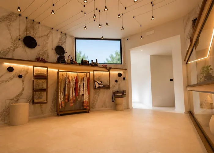 Naim Boutique Hotel